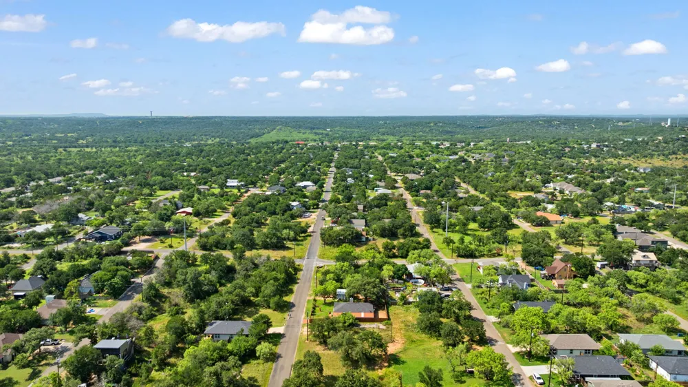 808 Pecan Lane Cottonwood Shores, TX 78657