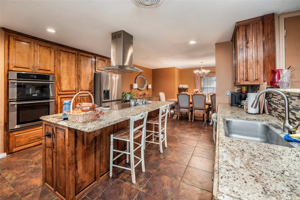 112 Hasler Street Bastrop, TX 78602