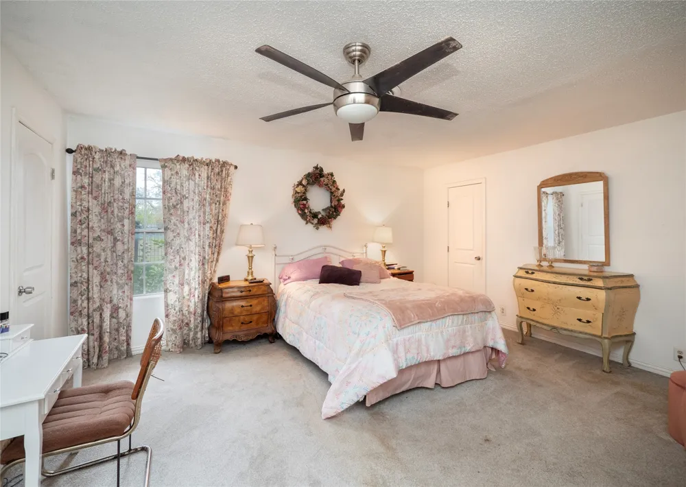112 Hasler Street Bastrop, TX 78602