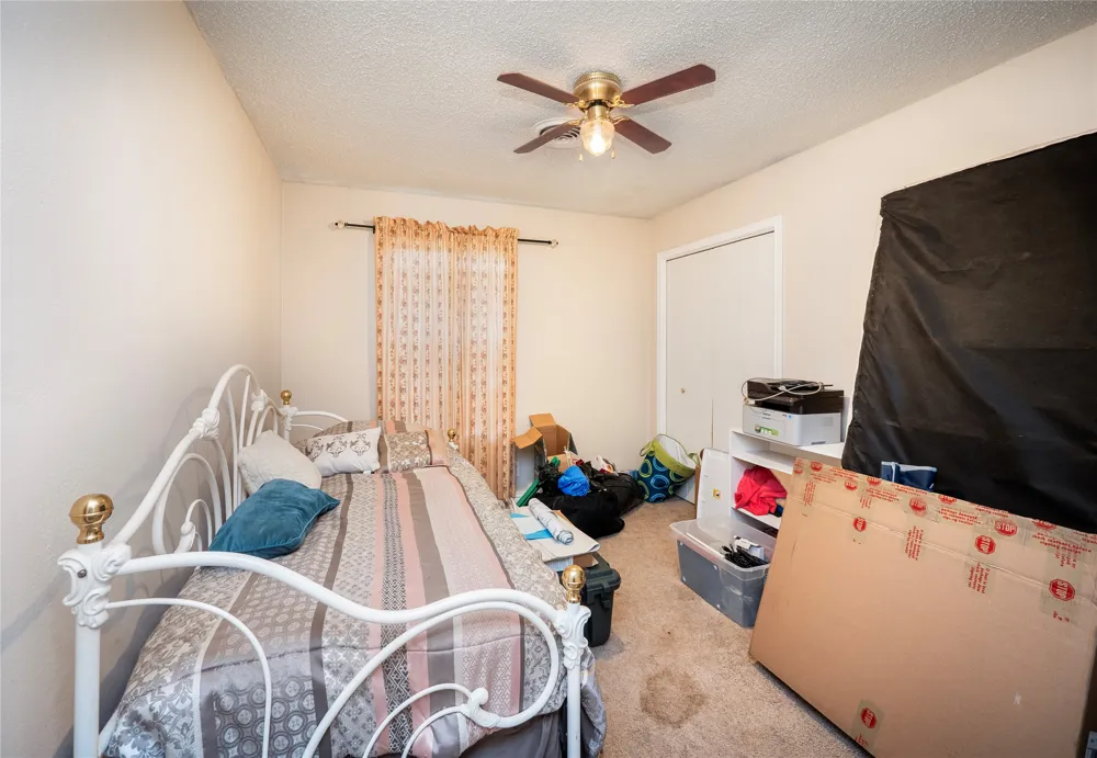112 Hasler Street Bastrop, TX 78602