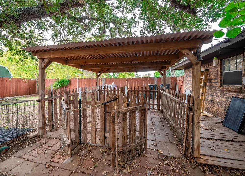 112 Hasler Street Bastrop, TX 78602