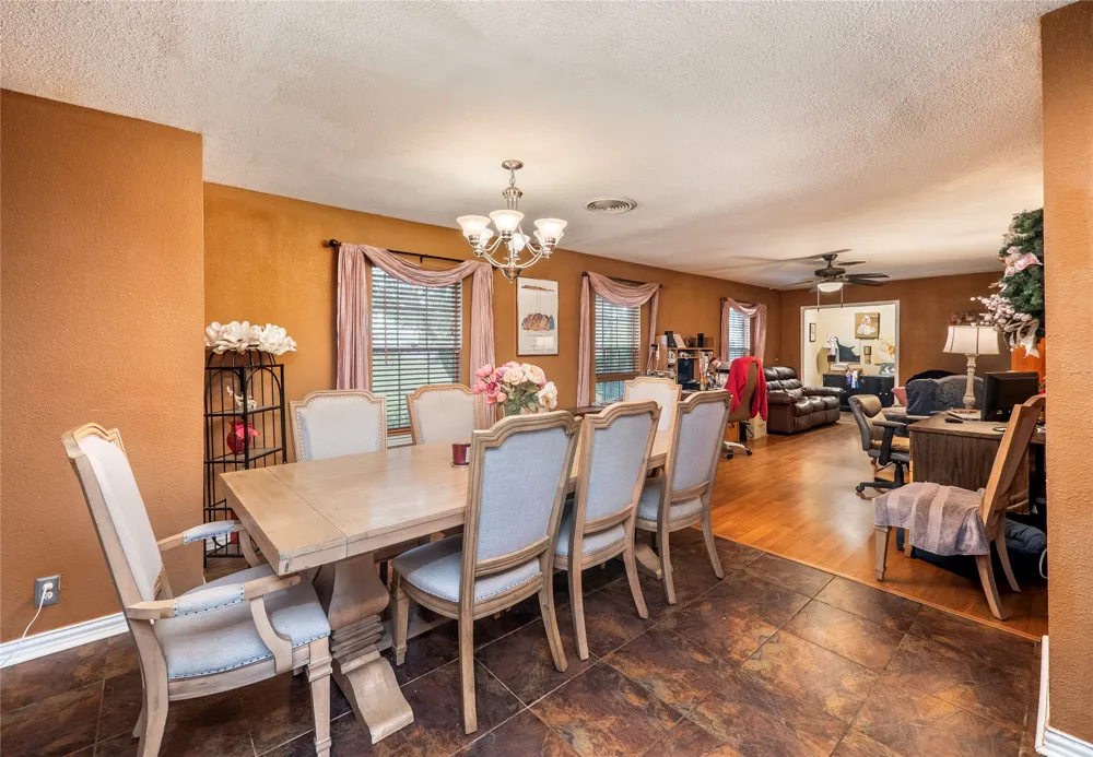 112 Hasler Street Bastrop, TX 78602