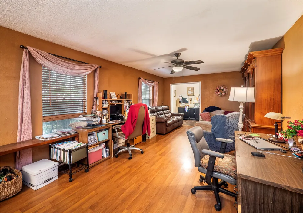 112 Hasler Street Bastrop, TX 78602