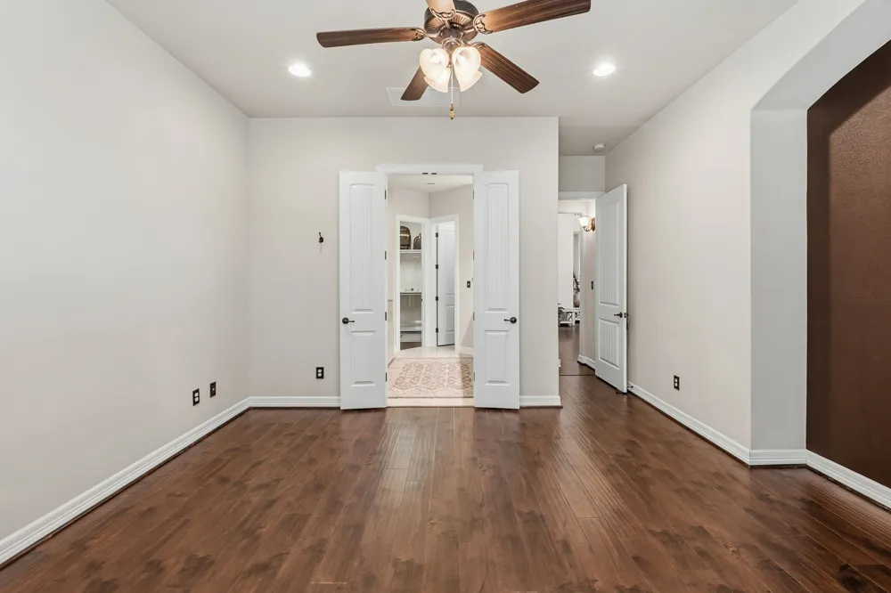 401 Bellagio Drive Lakeway, TX 78734