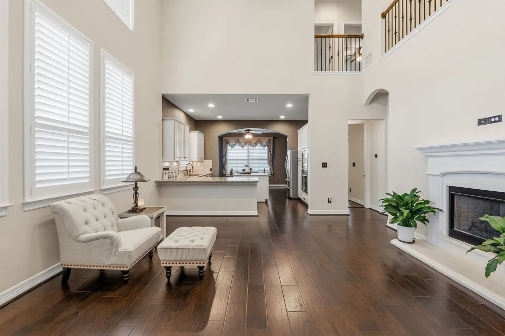 401 Bellagio Drive Lakeway, TX 78734
