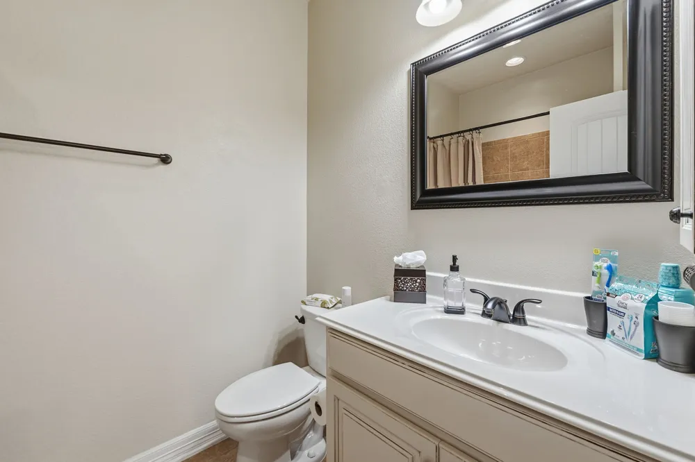 401 Bellagio Drive Lakeway, TX 78734