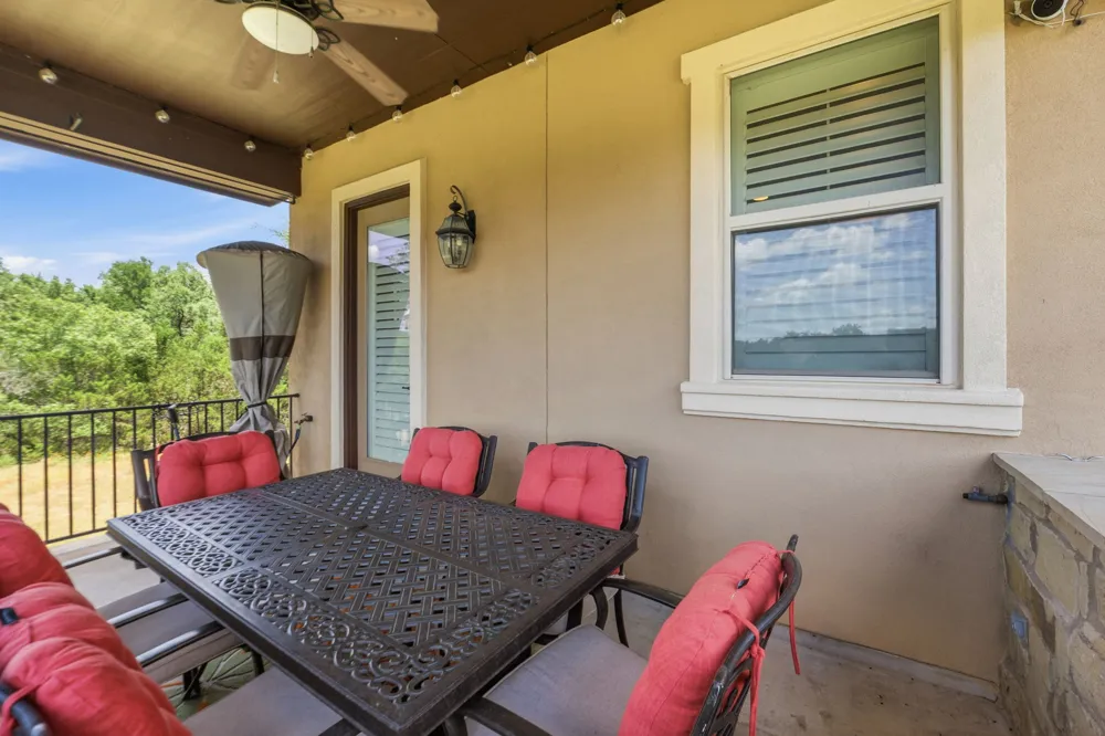401 Bellagio Drive Lakeway, TX 78734