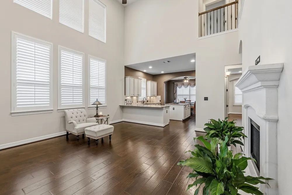 401 Bellagio Drive Lakeway, TX 78734