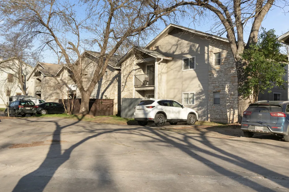 5203 Evans Avenue #B Austin, TX 78751