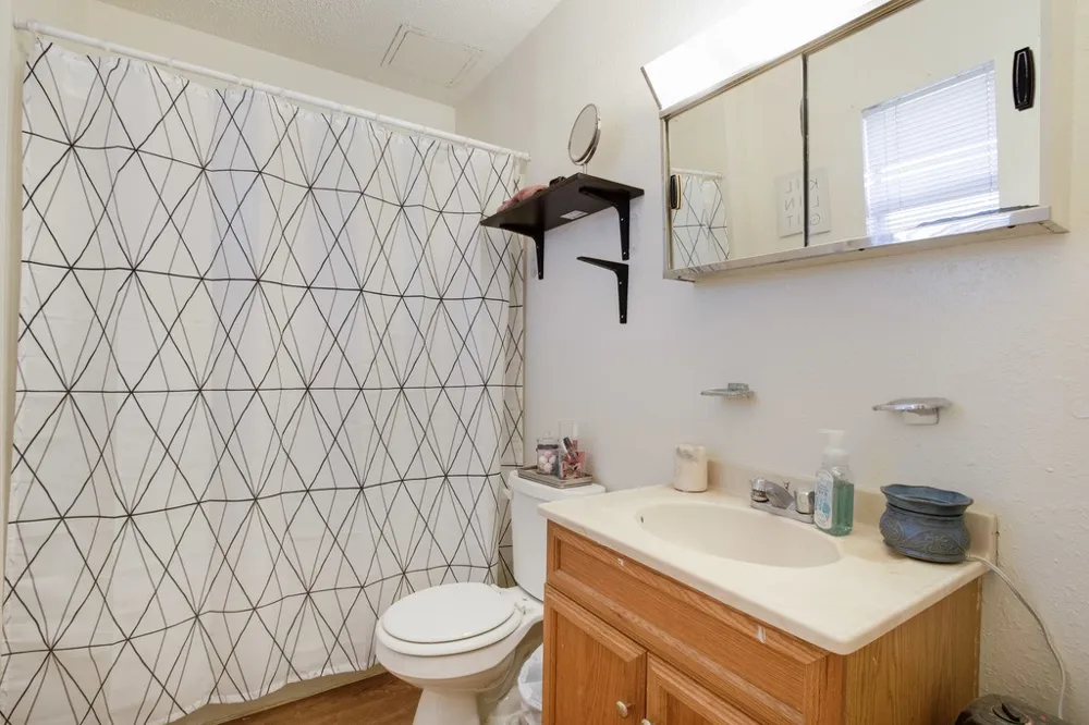 5203 Evans Avenue #B Austin, TX 78751