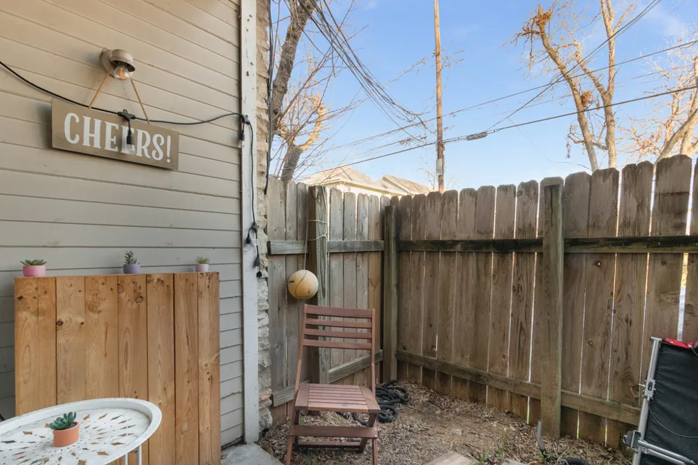 5203 Evans Avenue #B Austin, TX 78751