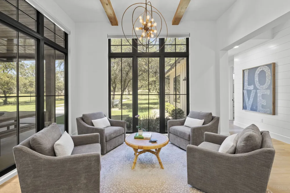 1408 Likeness Road Spicewood, TX 78669