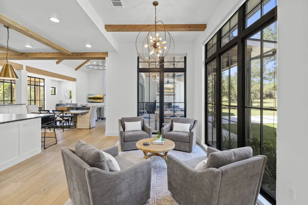 1408 Likeness Road Spicewood, TX 78669