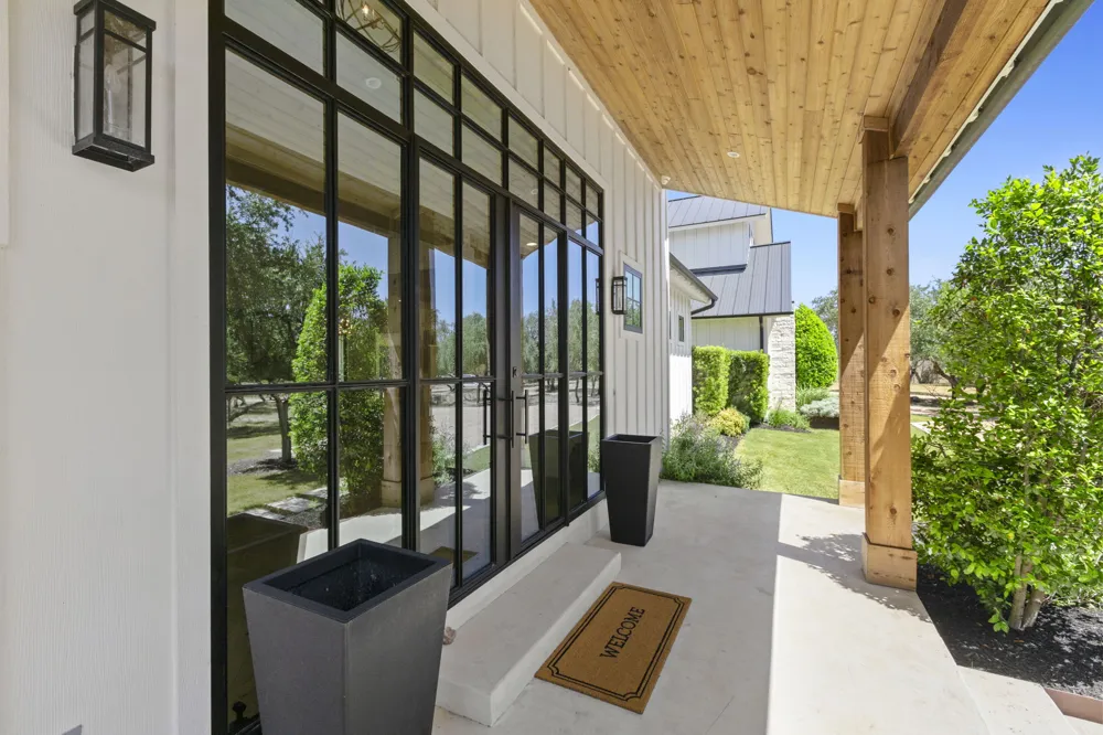 1408 Likeness Road Spicewood, TX 78669