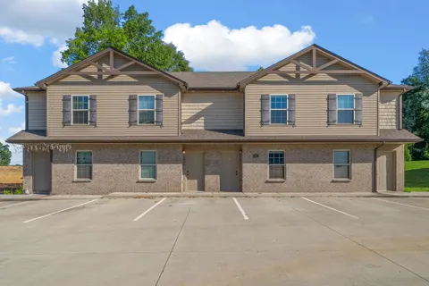 161 Center Pointe Drive #C