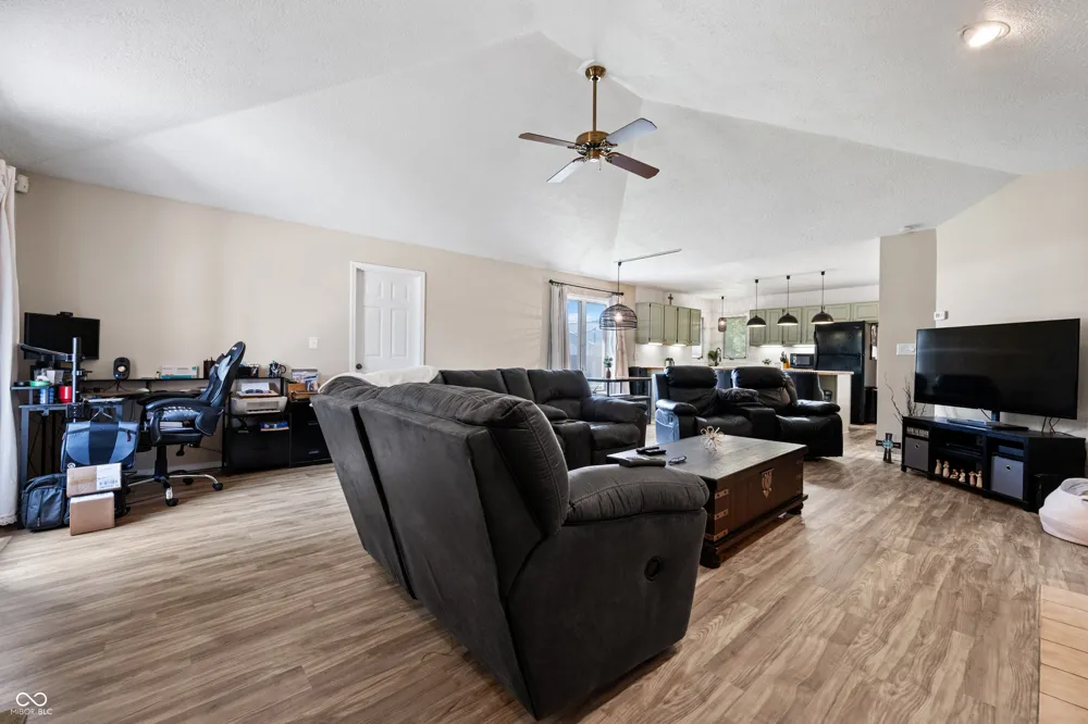 4412 W Sandpiper Drive Muncie, IN 47304