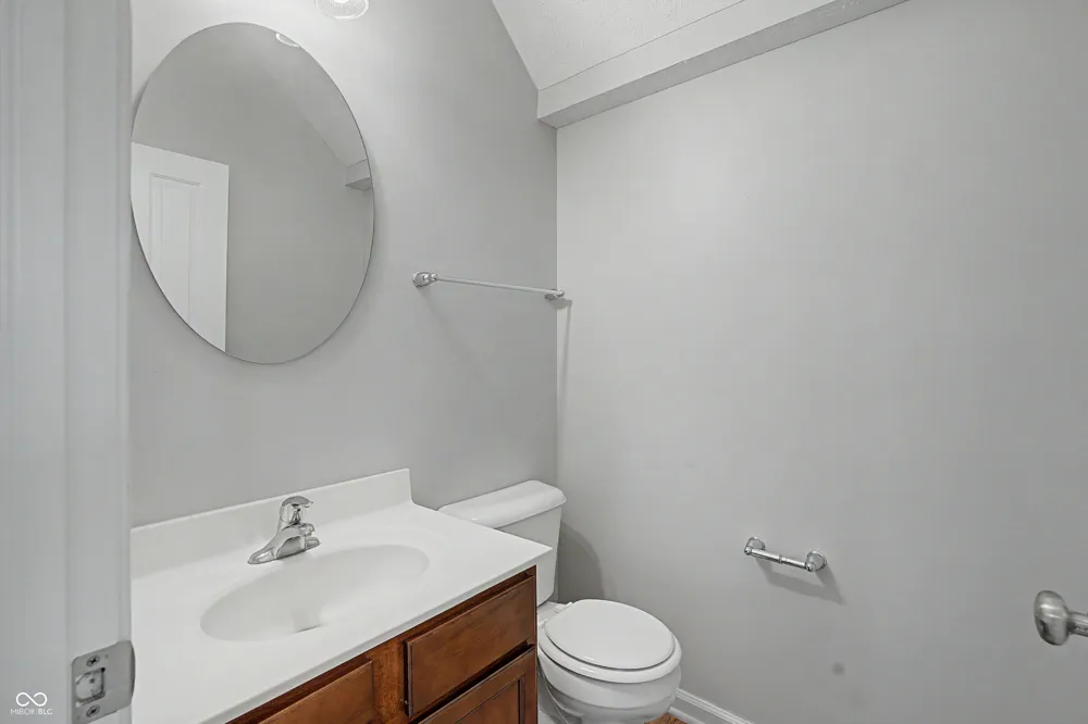 6342 Central Boulevard Whitestown, IN 46075
