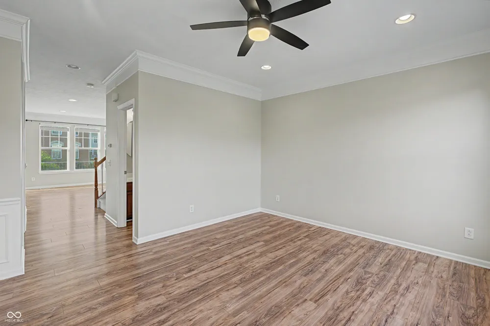 6342 Central Boulevard Whitestown, IN 46075