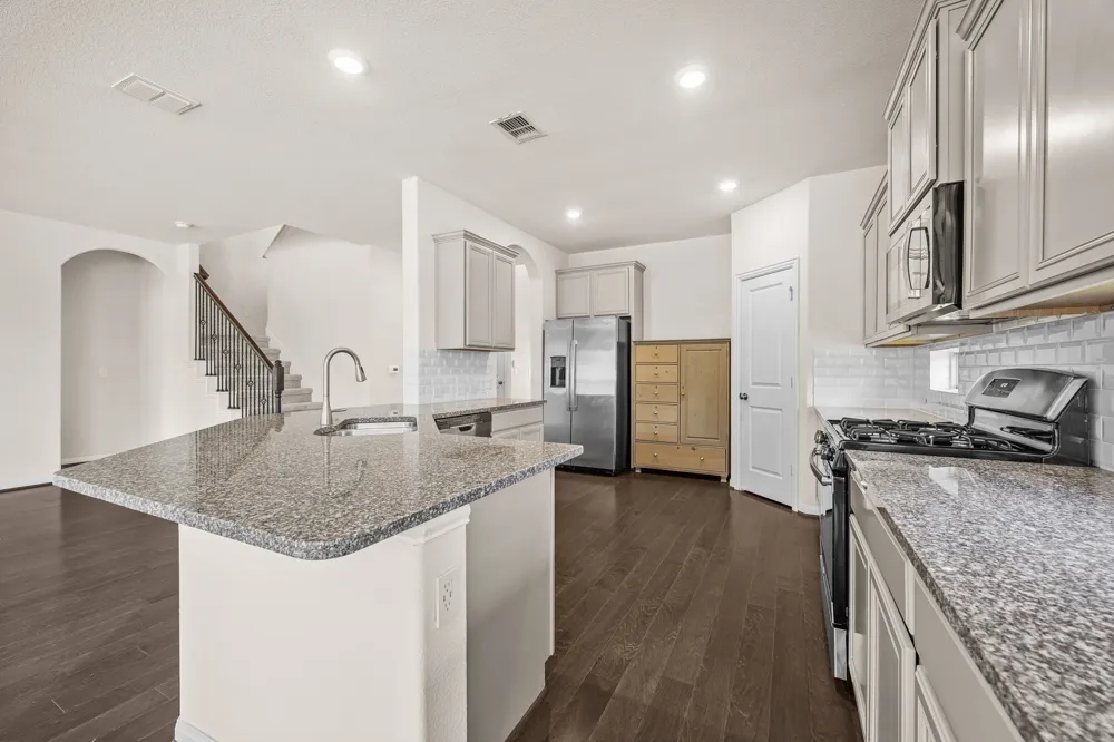 500 Puerta Vallarta Lane Austin, TX 78748