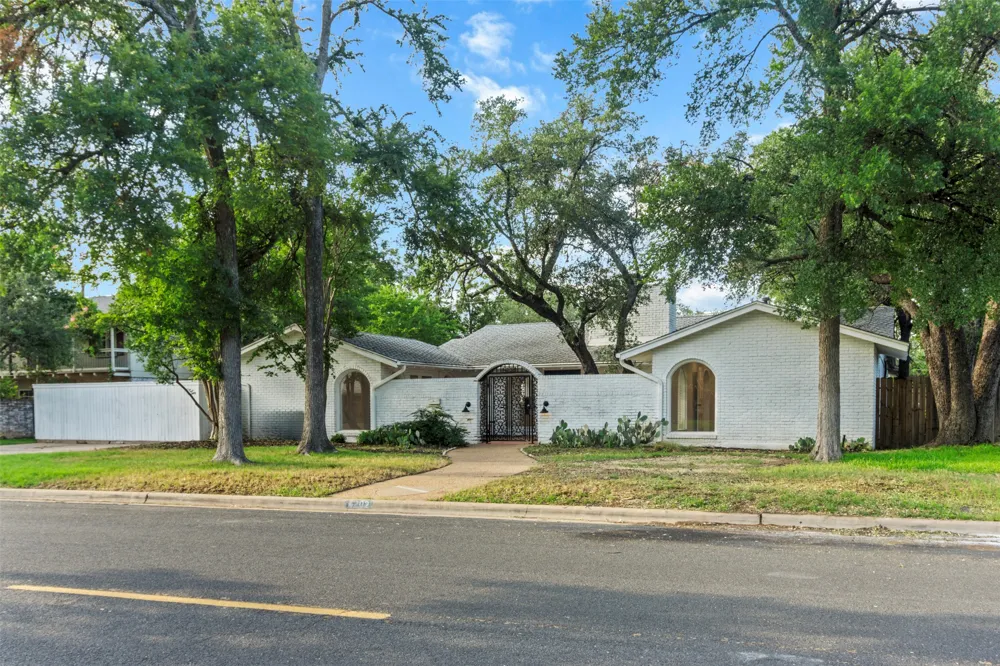 4202 Hills Drive Austin, TX 78731