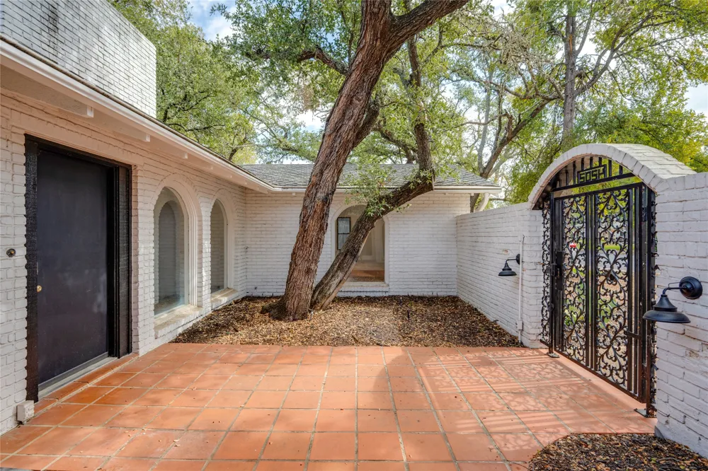 4202 Hills Drive Austin, TX 78731
