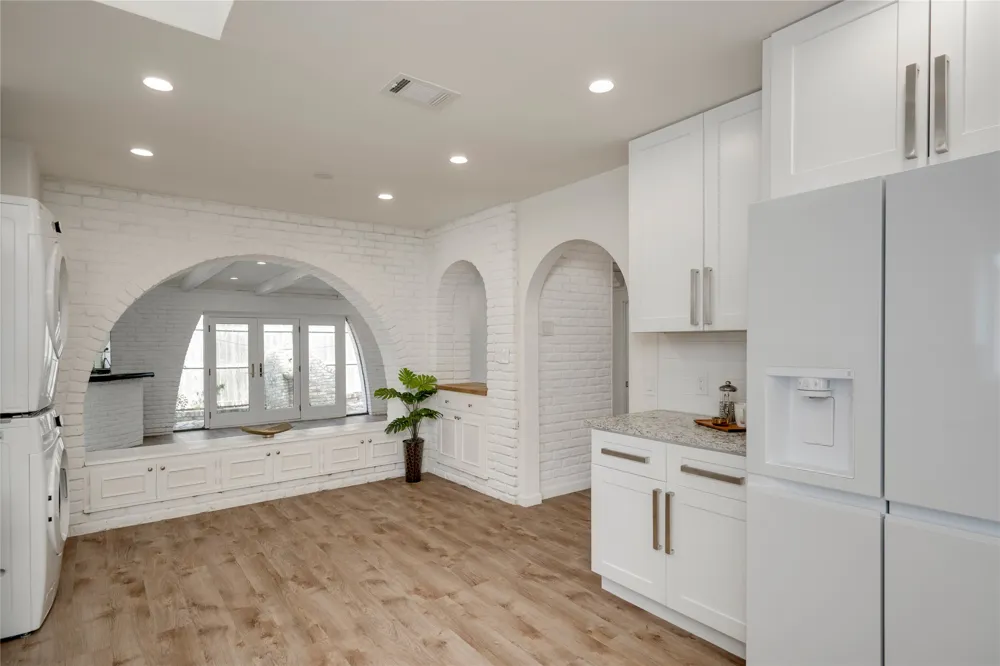 4202 Hills Drive Austin, TX 78731
