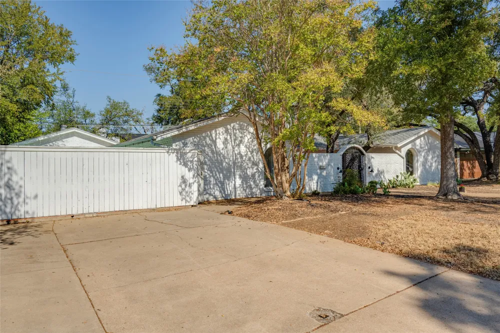 4202 Hills Drive Austin, TX 78731