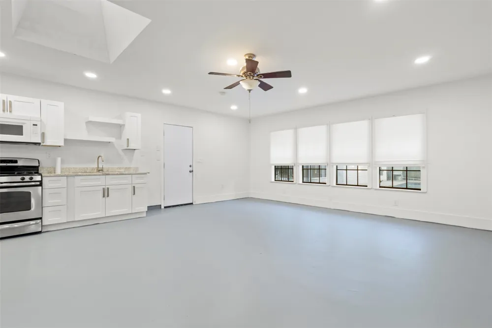 4202 Hills Drive Austin, TX 78731
