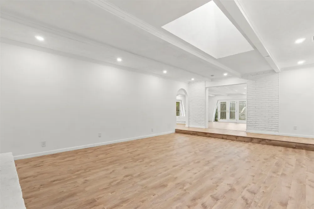 4202 Hills Drive Austin, TX 78731