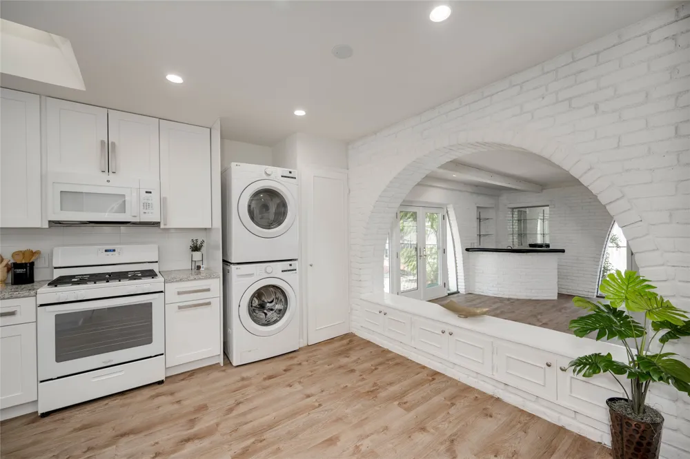 4202 Hills Drive Austin, TX 78731