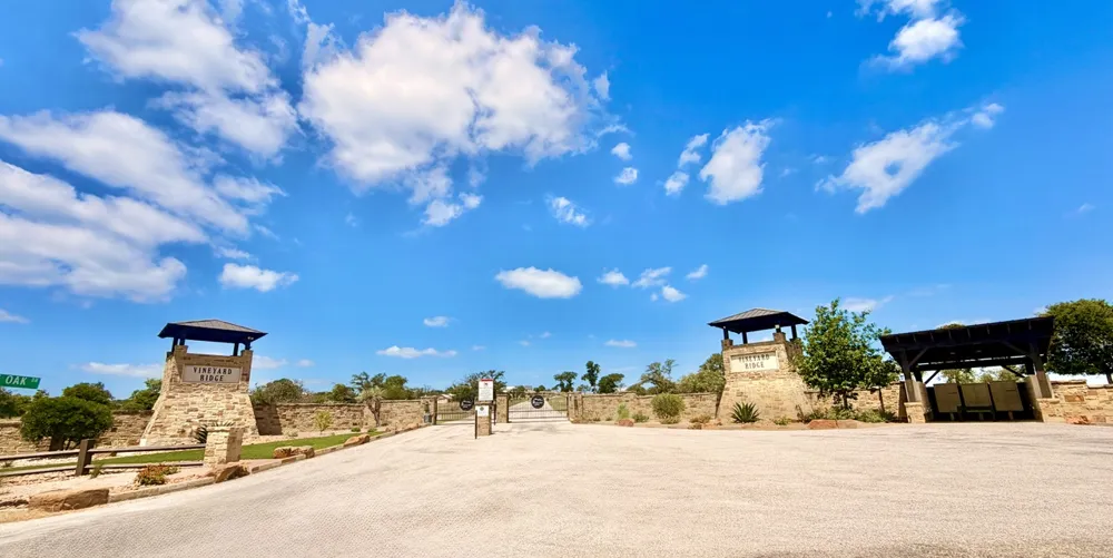 52 Axis Circle Fredericksburg, TX 78624