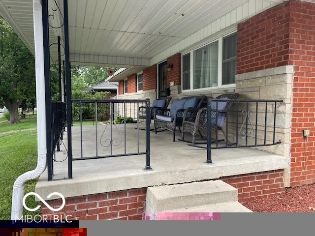 411 Gilbert Avenue Beech Grove, IN 46107