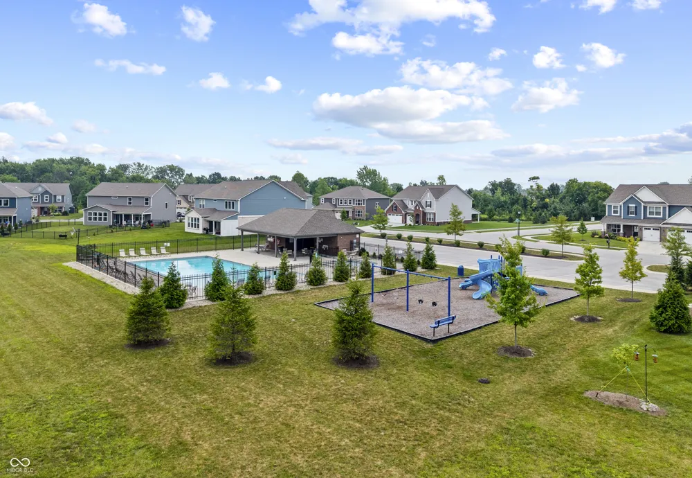4089 Grange Drive Bargersville, IN 46106