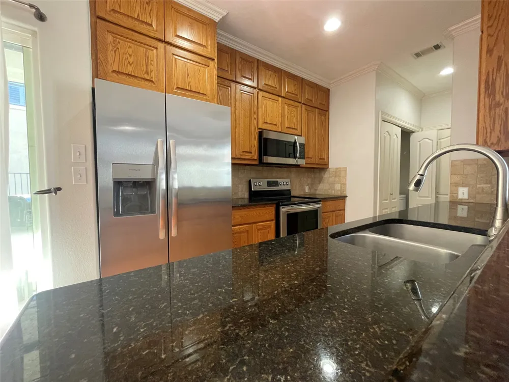 1213 Delsie Drive #B Austin, TX 78734