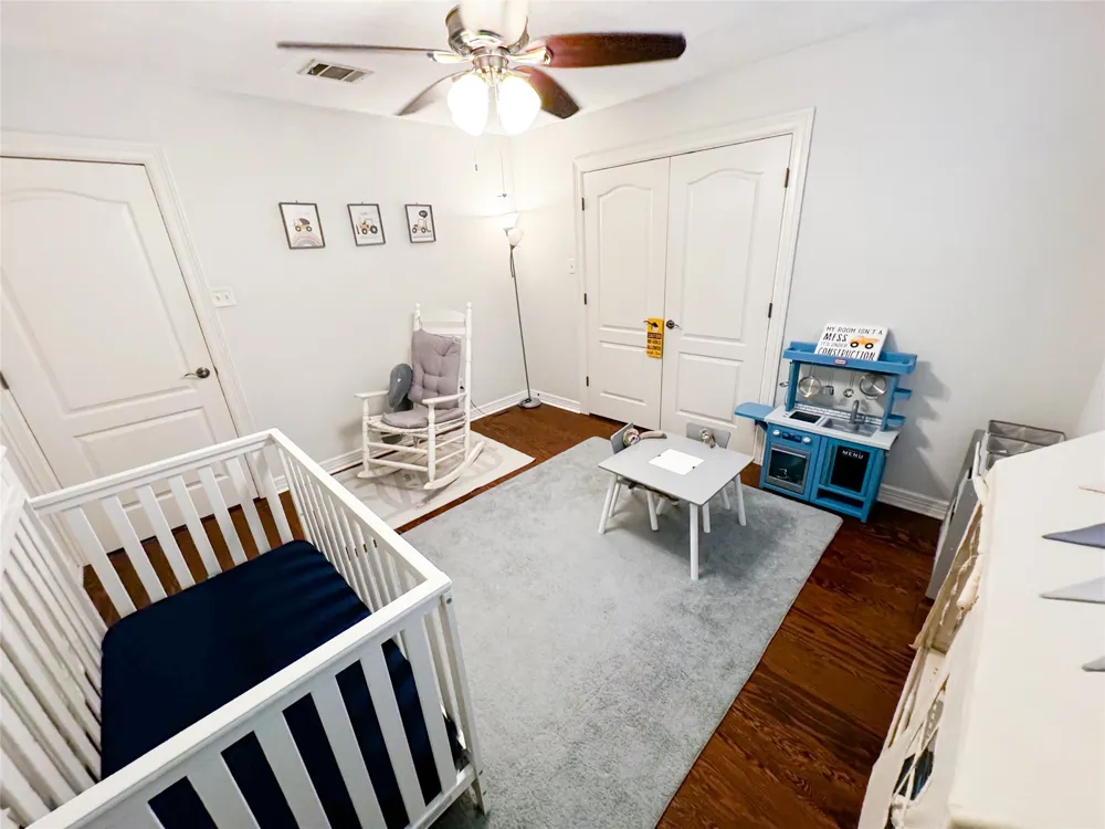 1213 Delsie Drive #B Austin, TX 78734