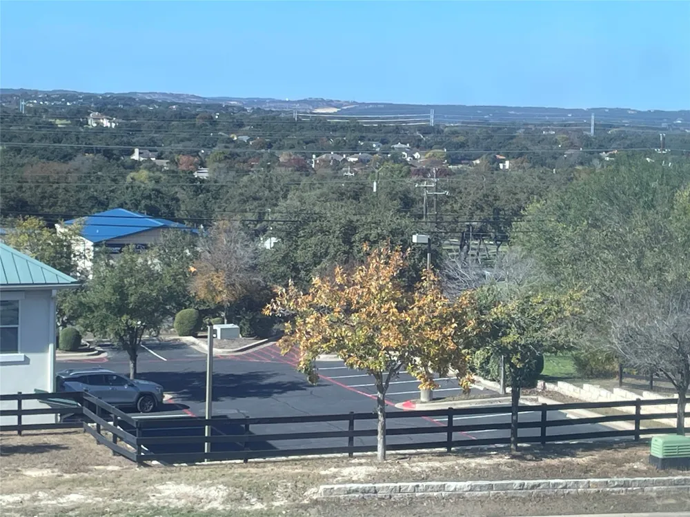 1213 Delsie Drive #B Austin, TX 78734
