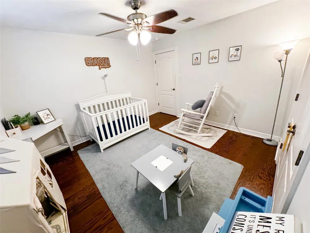 1213 Delsie Drive #B Austin, TX 78734