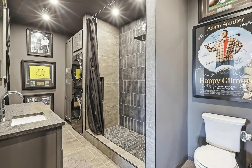 1000 Old Crystal Bay Road S Orono, MN 55391