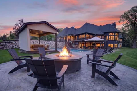 1000 Old Crystal Bay Road S