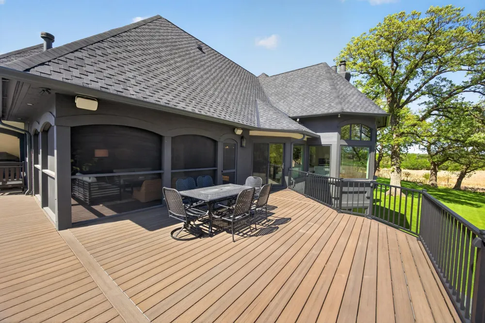1000 Old Crystal Bay Road S Orono, MN 55391