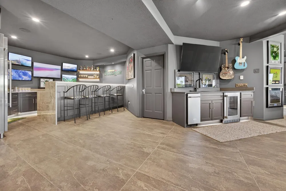 1000 Old Crystal Bay Road S Orono, MN 55391