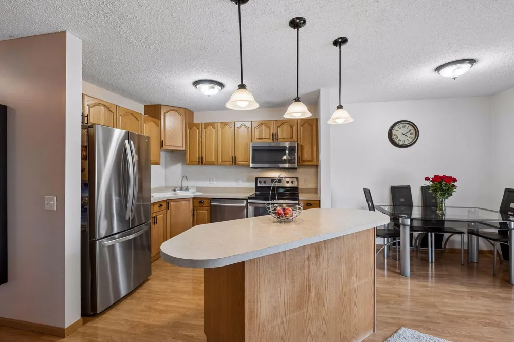6613 162nd Court #323 Rosemount, MN 55068