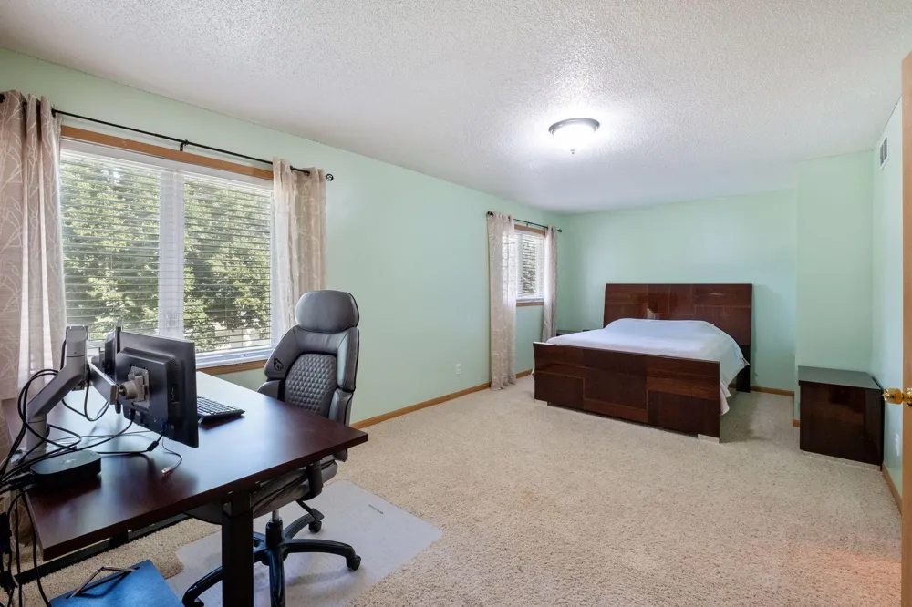 6613 162nd Court #323 Rosemount, MN 55068