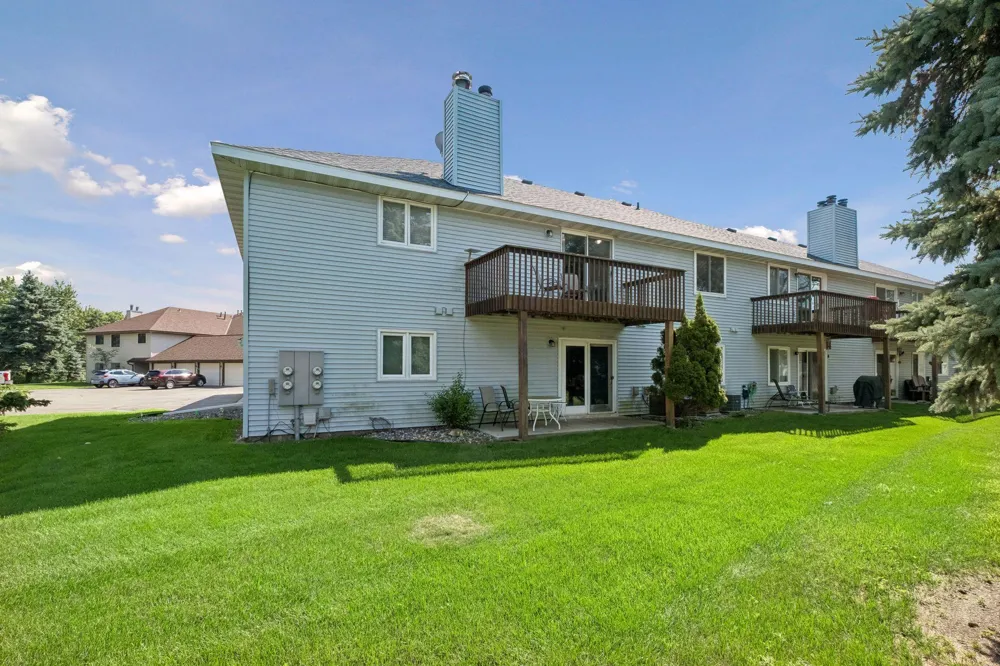 6613 162nd Court #323 Rosemount, MN 55068