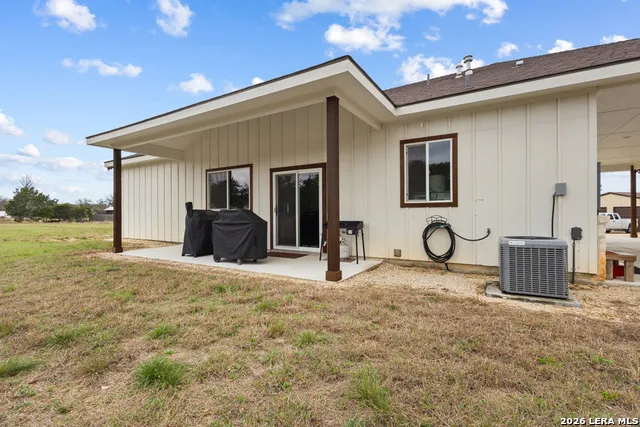 175 Pine Tree Medina, TX 78055
