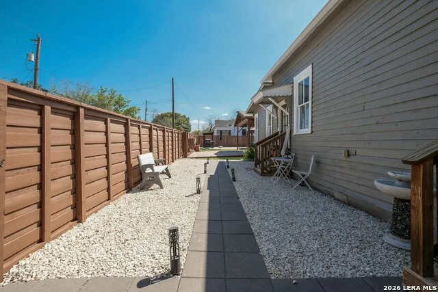 930 Hays San Antonio, TX 78202