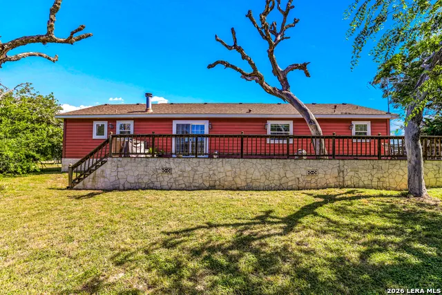 13830 STATE HIGHWAY 16 S Pipe Creek, TX 78063