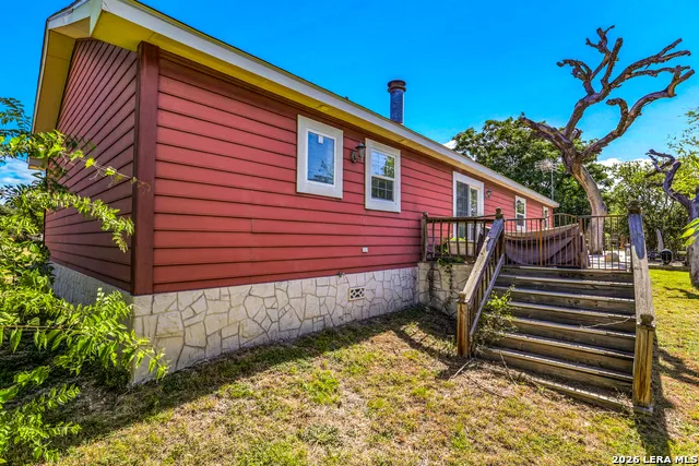 13830 STATE HIGHWAY 16 S Pipe Creek, TX 78063