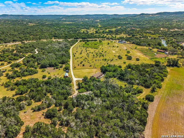 13830 STATE HIGHWAY 16 S Pipe Creek, TX 78063