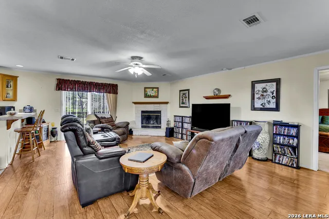 13830 STATE HIGHWAY 16 S Pipe Creek, TX 78063